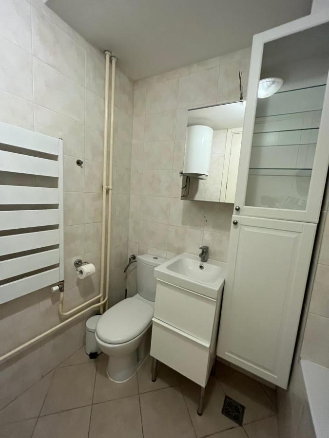 Studio Ana Belville Belgrado Exterior foto